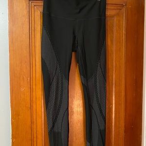 Lululemon Mapped Out High Rise Tight 28”